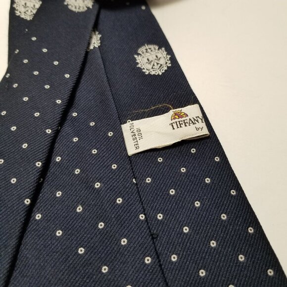 Vintage Excello Tiffany Collection crest embroidery tie navy 4.25" wide 55" long - Picture 3 of 8